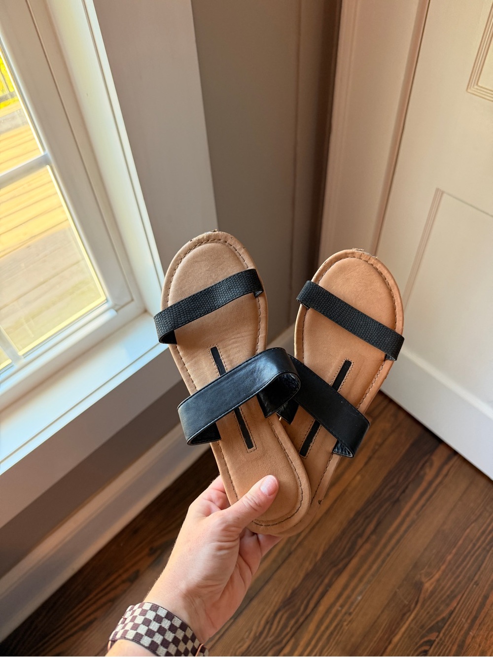 Black Strappy Women’s Slide Sandals